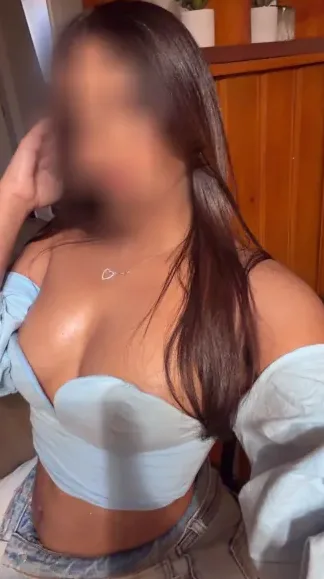Antonia, 30