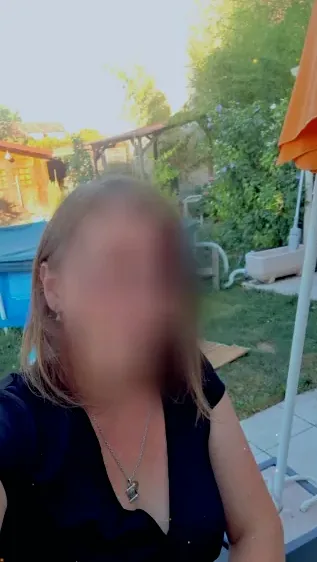 Bianca, 37