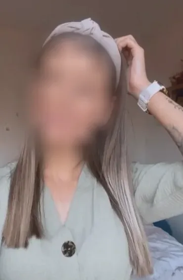 Fabienne, 26