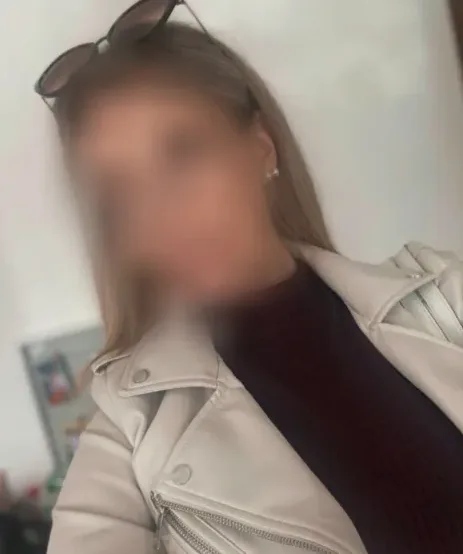 Janina, 26