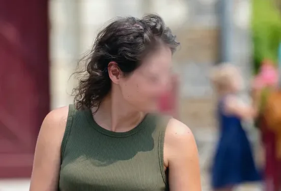 Marie, 28