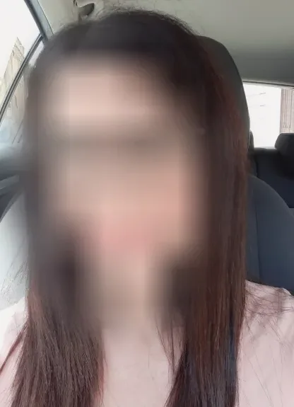 Nora, 38