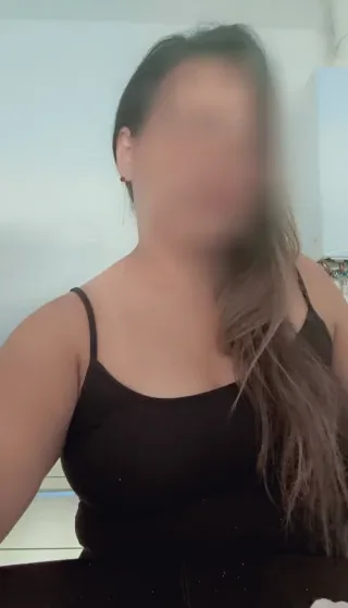 Viktoria, 39